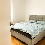 Sucic Apartamento *